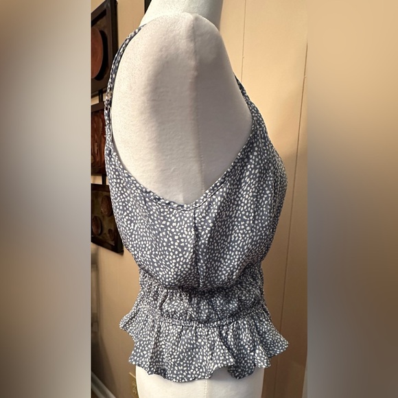 She + Sky Adjustable Strap Cinch-Waist Ruffle Top; Bluish-Gray/White; Small; EUC - Picture 3 of 6